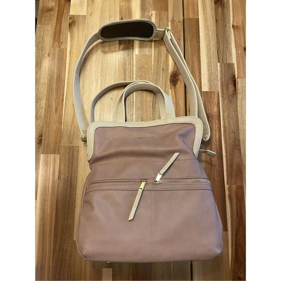 Kelly Moore The Steph Camera Bag - Picture 2 of 9